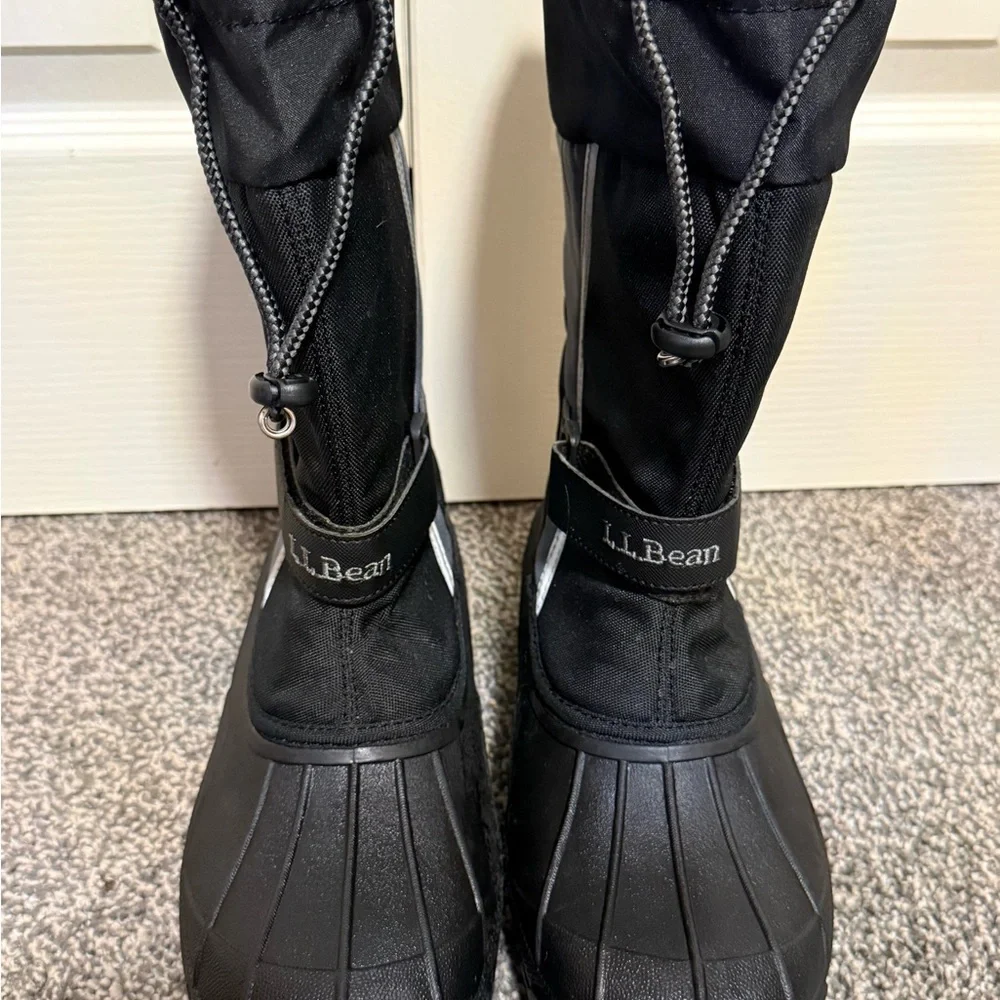 L.L. Bean Kids Black‎ and Gray Boots